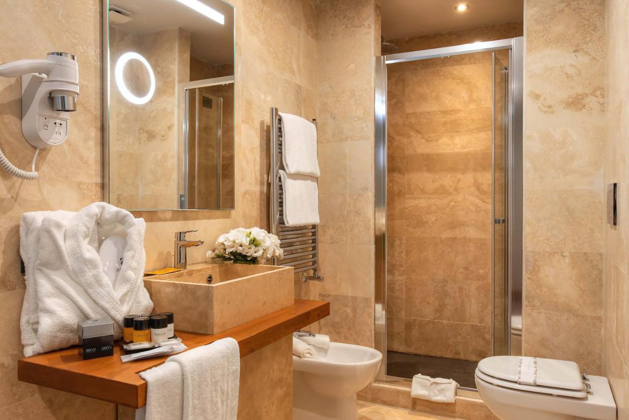 The Code Hotel Rome Bilik gambar